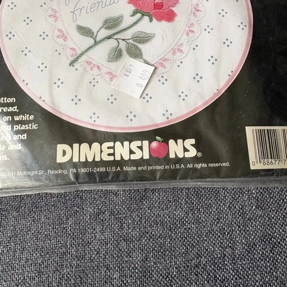 Dimensions vintage crewel